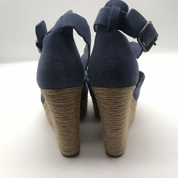MARC FISHER Haya Scalloped Edge Wedge Blue Size 9M - Picture 6 of 7